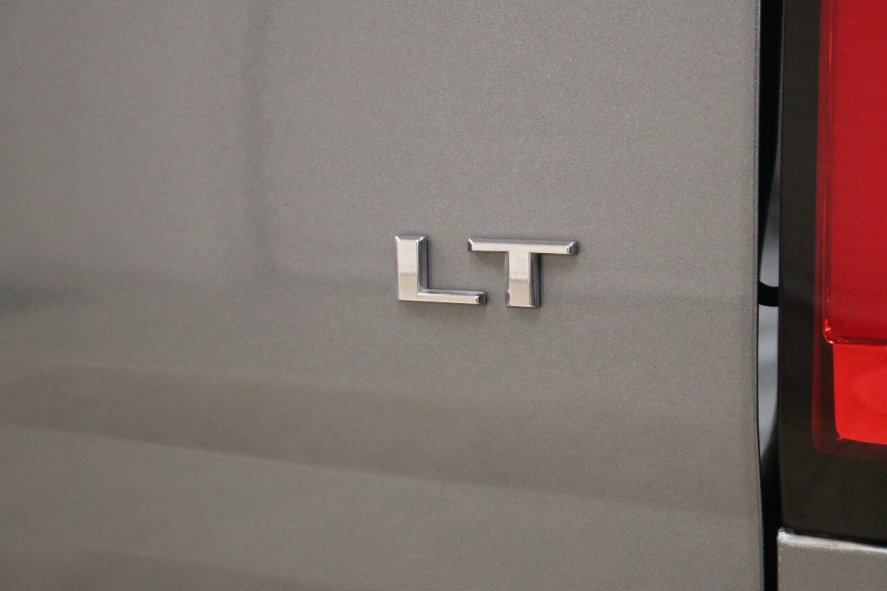 Used 2022 Chevrolet Colorado LT w/ Fleet Safety Package image 97