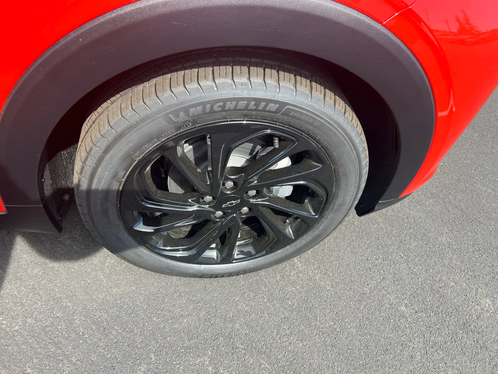 New 2027 Chevrolet Bolt RS w/ Technology Package image 8