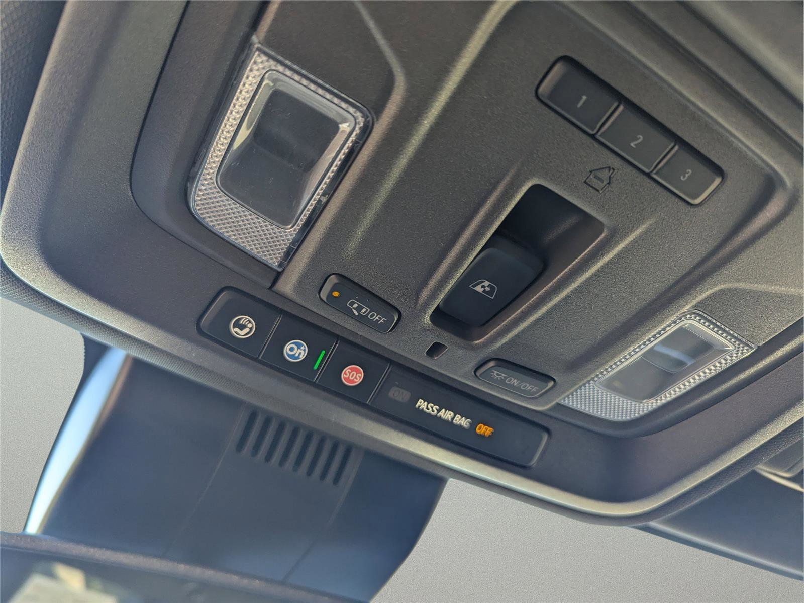 New 2026 GMC Sierra 1500 SLT w/ SLT Premium Plus Package image 23