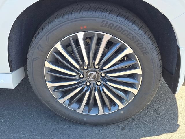 Certified 2026 Nissan Armada Platinum Reserve AWD/4WD image 12