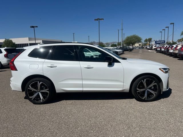 Used 2024 Volvo XC60 T8 Ultimate w/ Protection Package Premier AWD/4WD image 2