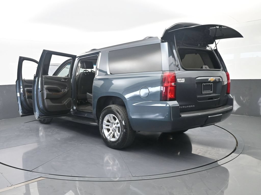 Used 2020 Chevrolet Suburban LT RWD image 88