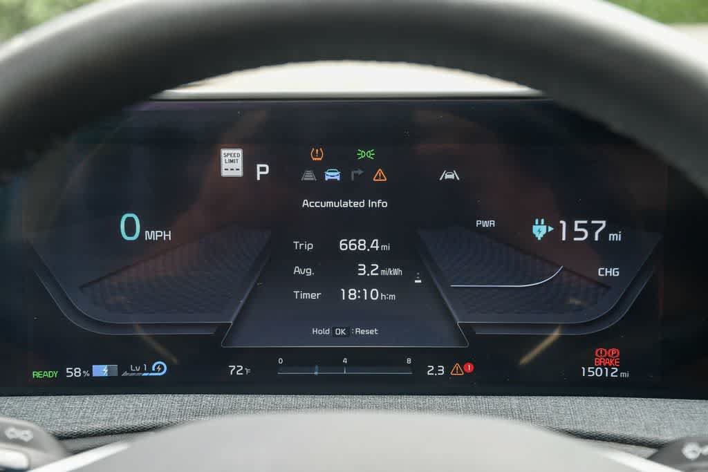 Used 2023 Kia EV6 Wind w/ Wind Technology Package AWD/4WD image 27