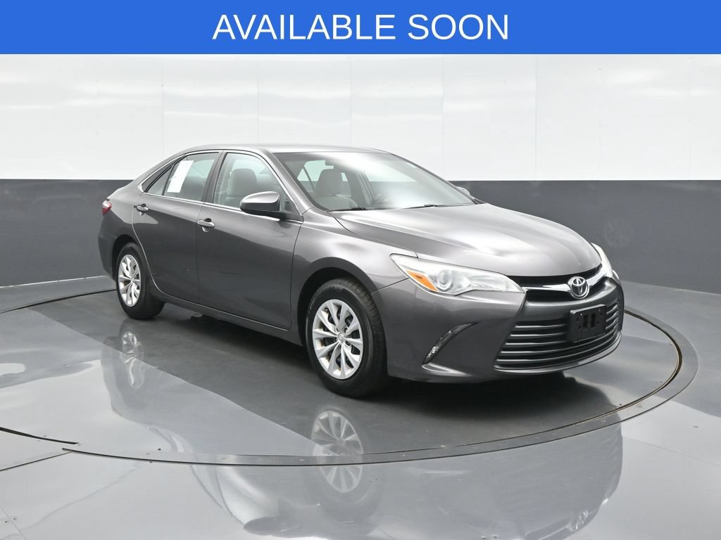 Used 2016 Toyota Camry LE