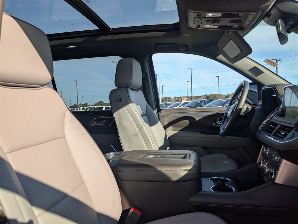 Certified 2024 GMC Yukon XL SLT w/ SLT Luxury Package image 30