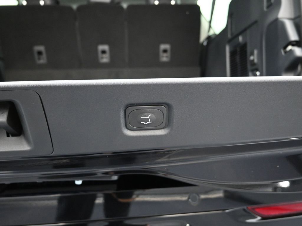 New 2026 Lincoln Navigator L Premier image 26