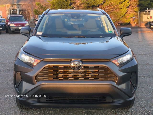Used 2021 Toyota RAV4 LE image 10