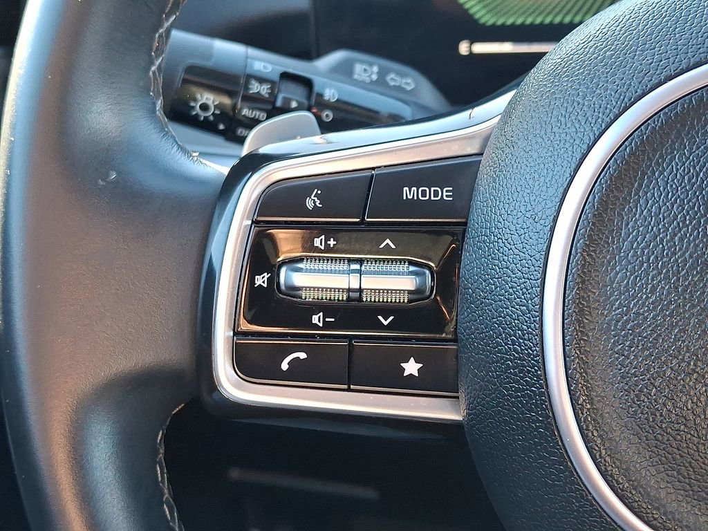 Certified 2025 Kia Sorento EX w/ EX Panoramic Sunroof Package image 9