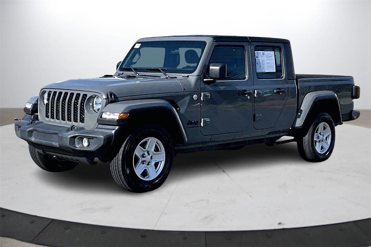 Certified 2021 Jeep Gladiator Sport image 4
