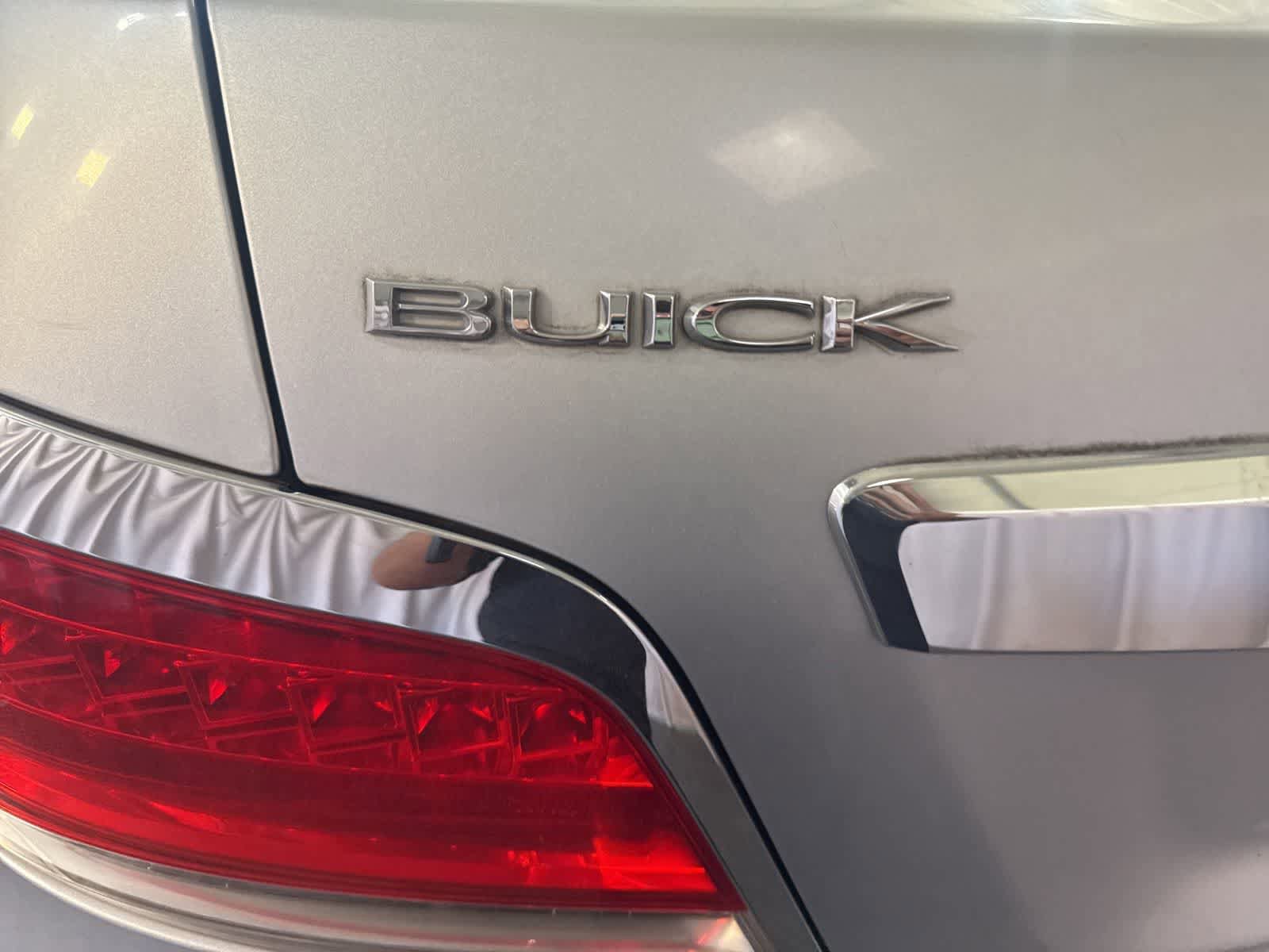 Used 2012 Buick LaCrosse Leather FWD image 11