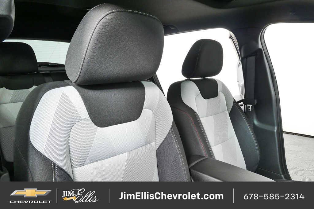 New 2026 Chevrolet Trax RS w/ Sunroof Package FWD image 21