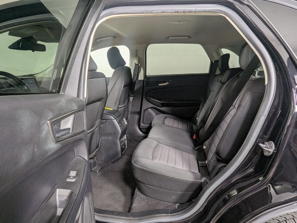 Used 2022 Ford Edge SE w/ Black Appearance Package AWD/4WD image 26