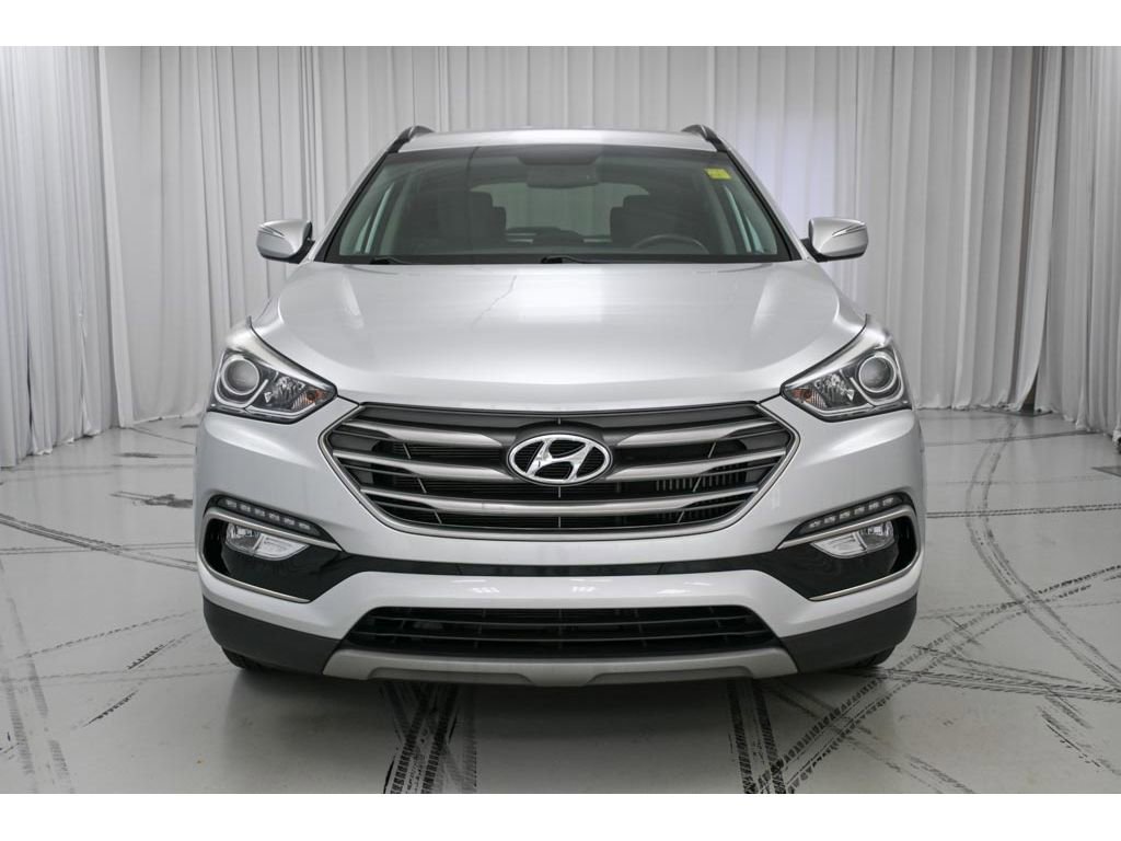 Used 2018 Hyundai Santa Fe Sport 2.0T w/ Cargo Package AWD/4WD image 3