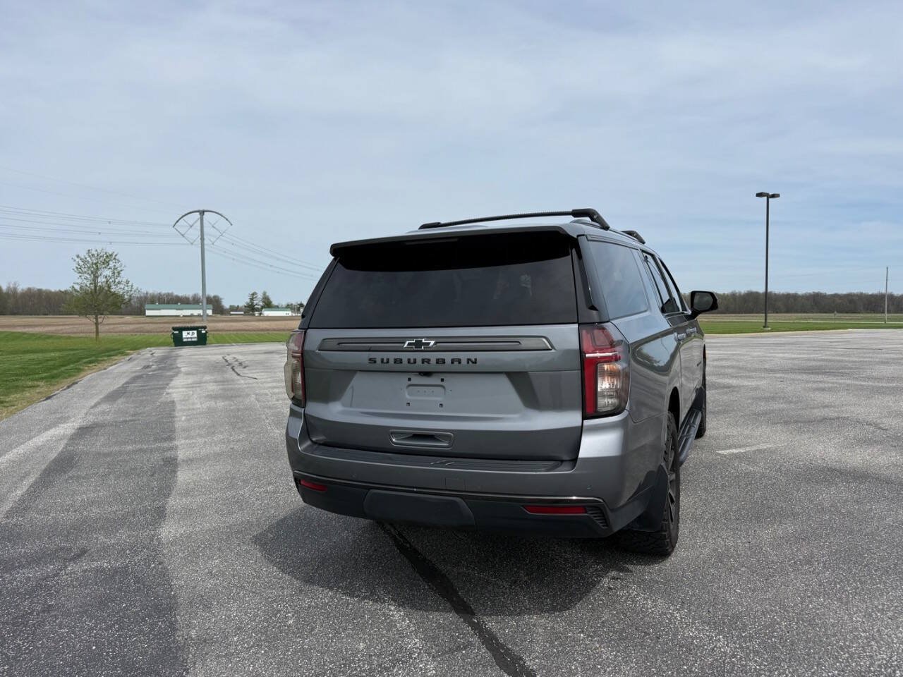 Used 2021 Chevrolet Suburban RST w/ Luxury Package AWD/4WD image 7