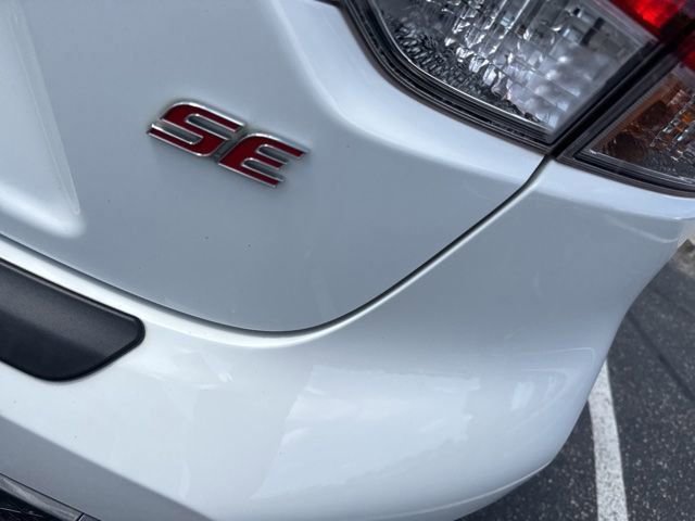 Used 2020 Toyota Corolla SE w/ SE Premium Package FWD image 22