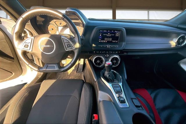 Used 2021 Chevrolet Camaro LT image 16