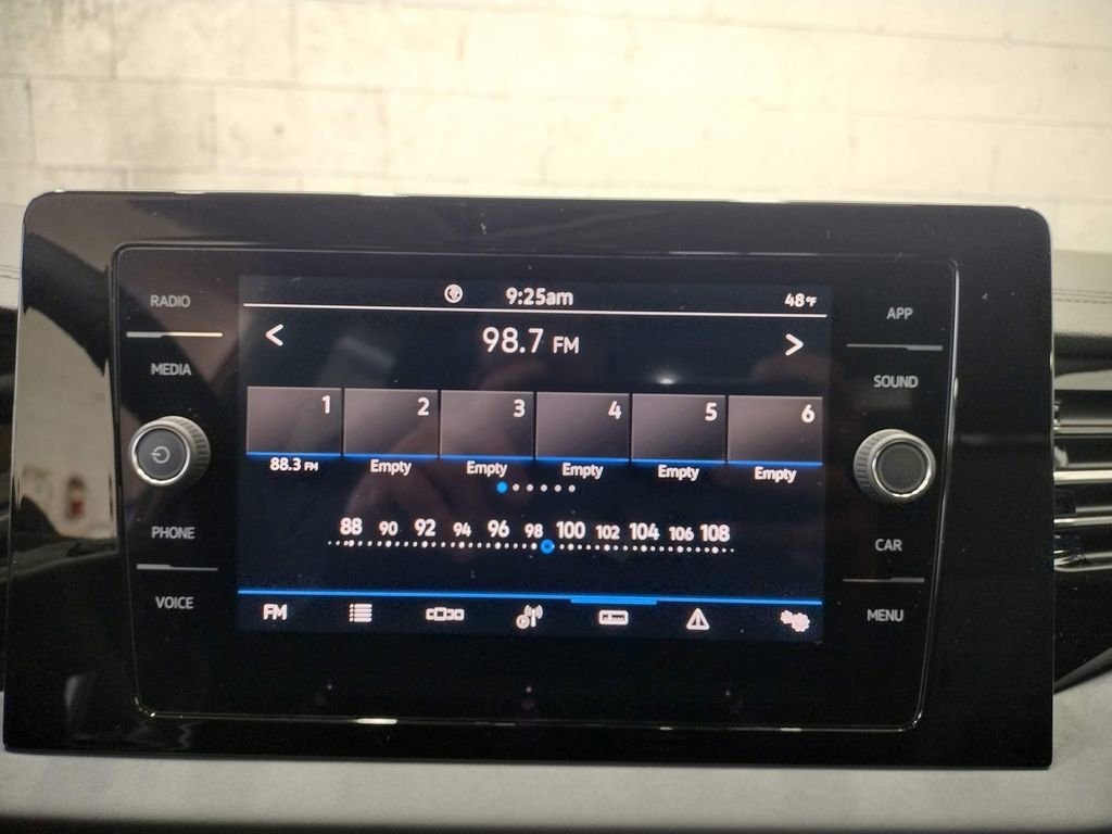 New 2026 Volkswagen Jetta SE FWD image 25