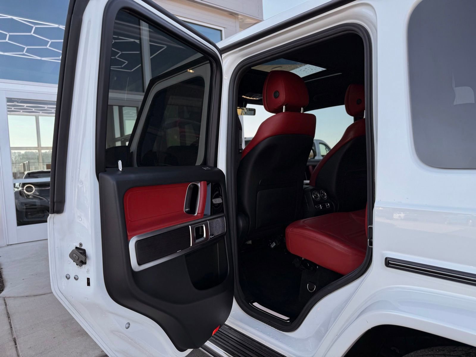 Used 2021 Mercedes-Benz G 550 w/ Exclusive Interior Package image 38