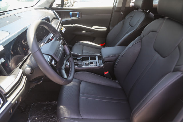 New 2026 Kia Sorento S w/ S Panoramic Sunroof Package FWD image 10