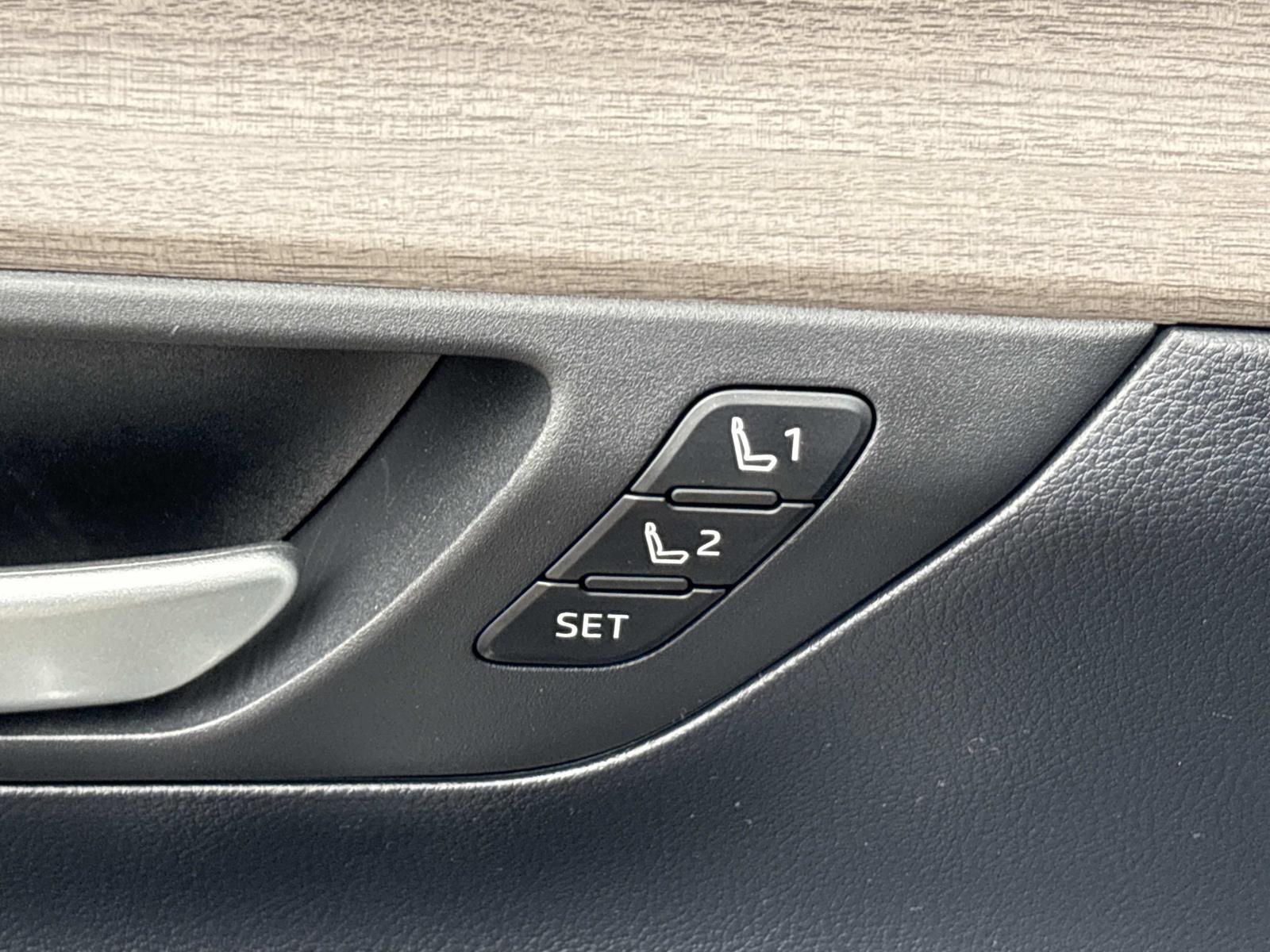 Used 2026 Toyota Grand Highlander Platinum image 13