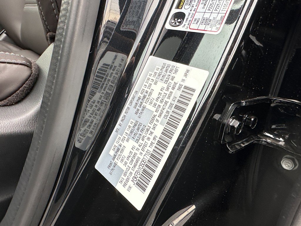 Certified 2025 MAZDA CX-5 Signature image 23