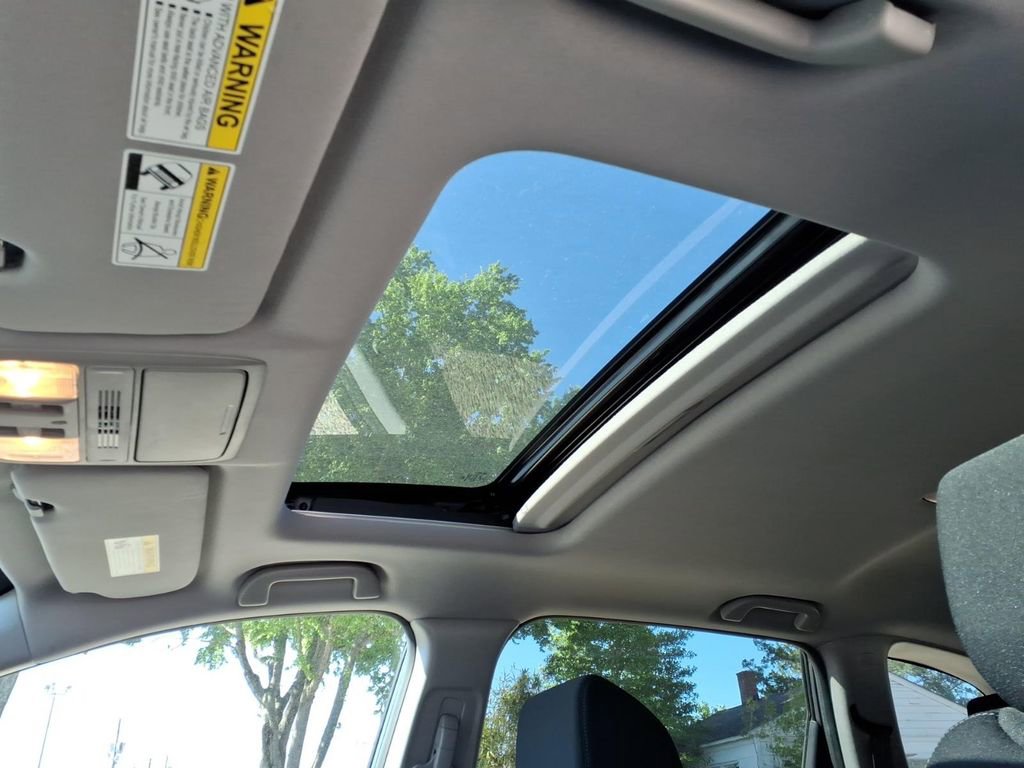 Used 2022 Honda CR-V EX image 15