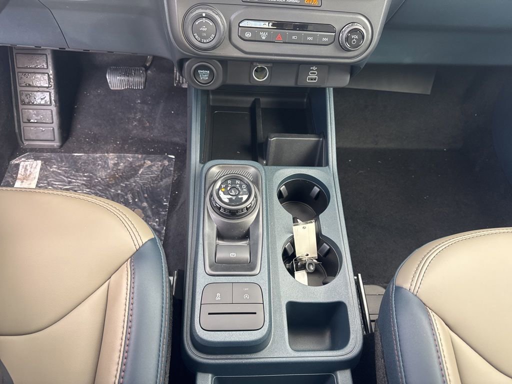 New 2026 Ford Maverick Lariat image 17