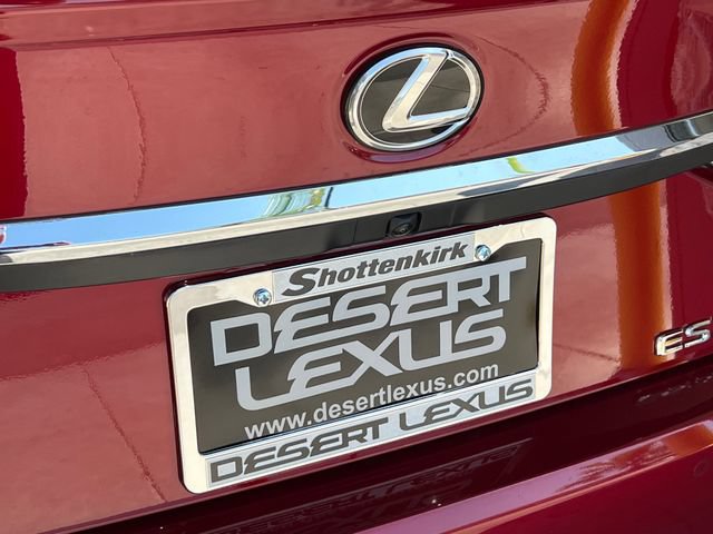Used 2024 Lexus ES 300h w/ Premium Package FWD image 19
