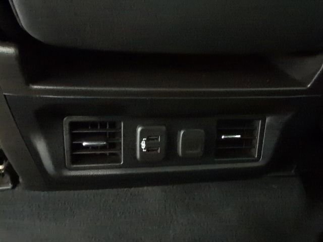 Used 2019 Chevrolet Silverado 1500 LT image 27