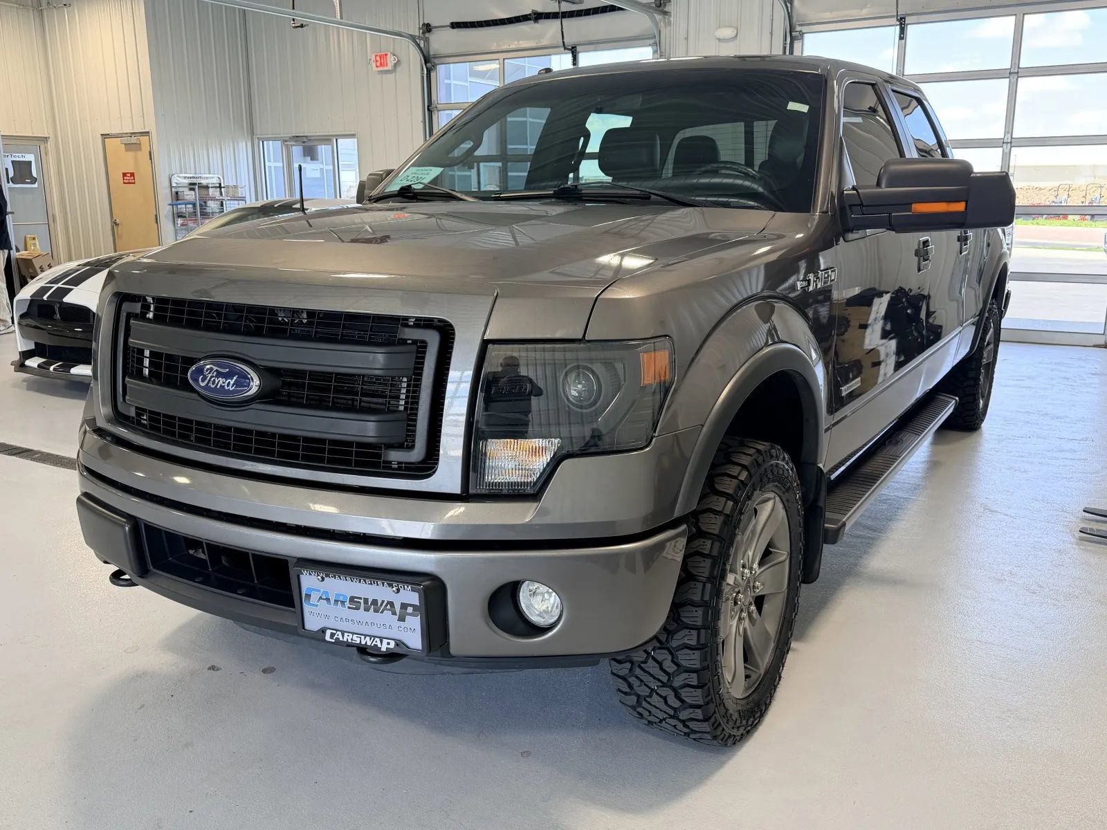 Used 2014 Ford F150 FX4 w/ Equipment Group 402A Luxury AWD/4WD image 7