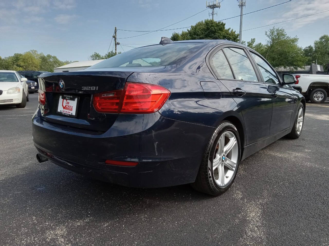 Used 2012 BMW 328i Sedan RWD image 6