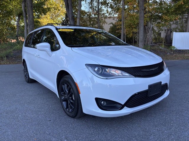 Used 2020 Chrysler Pacifica Touring-L