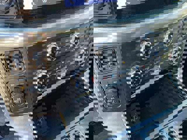 Used 2021 Ford F150 Lariat image 16