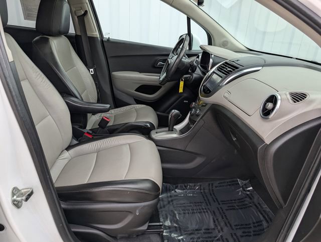 Used 2015 Chevrolet Trax LTZ image 34