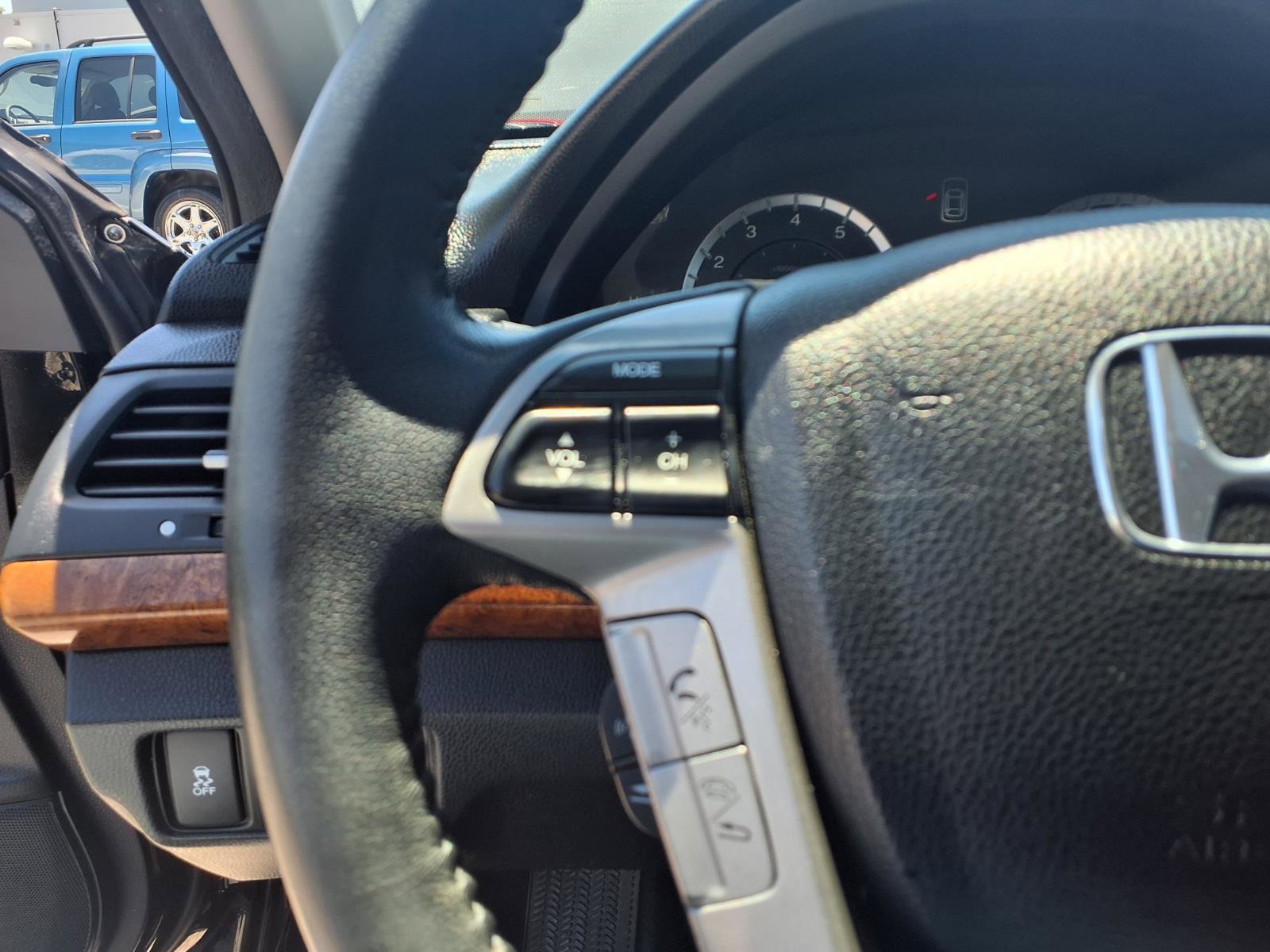 Used 2012 Honda Accord EX-L image 18