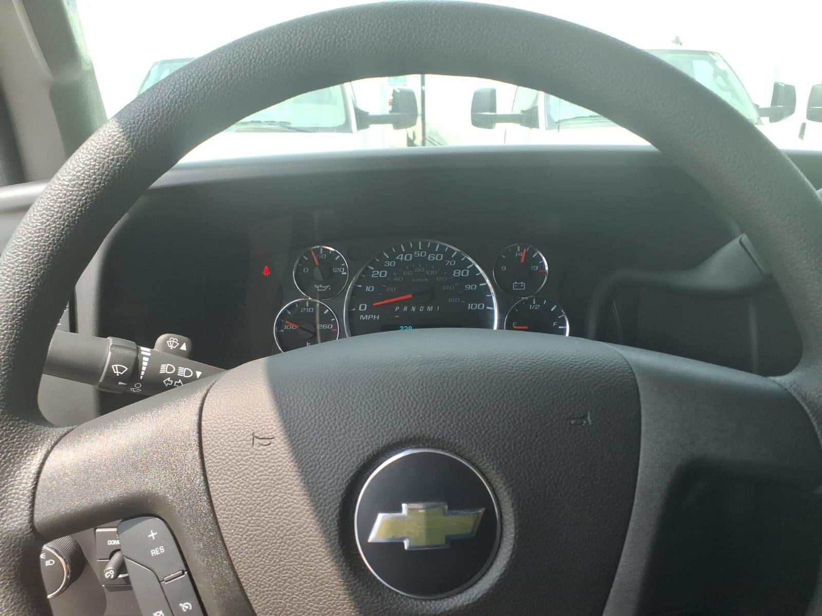 New 2026 Chevrolet Express 4500 w/ Power Convenience Package RWD image 14