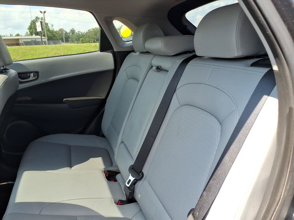 Used 2020 Hyundai Kona Ultimate FWD image 12