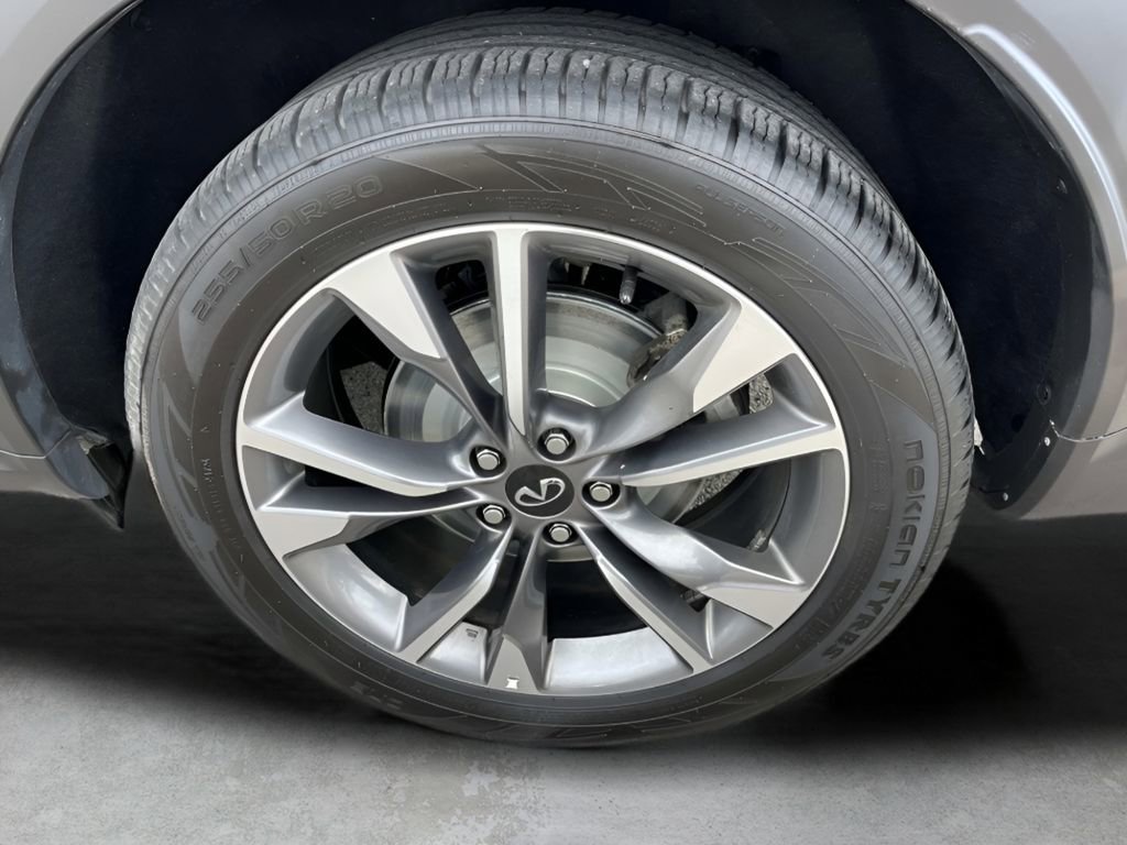 Used 2024 INFINITI QX60 Luxe image 11