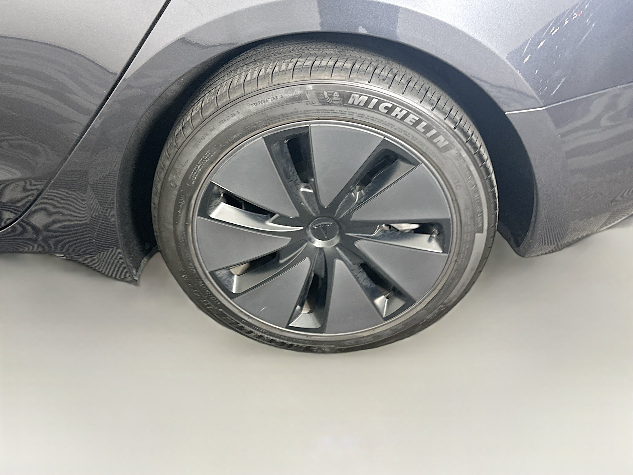 Used 2025 Tesla Model 3 Long Range RWD image 11