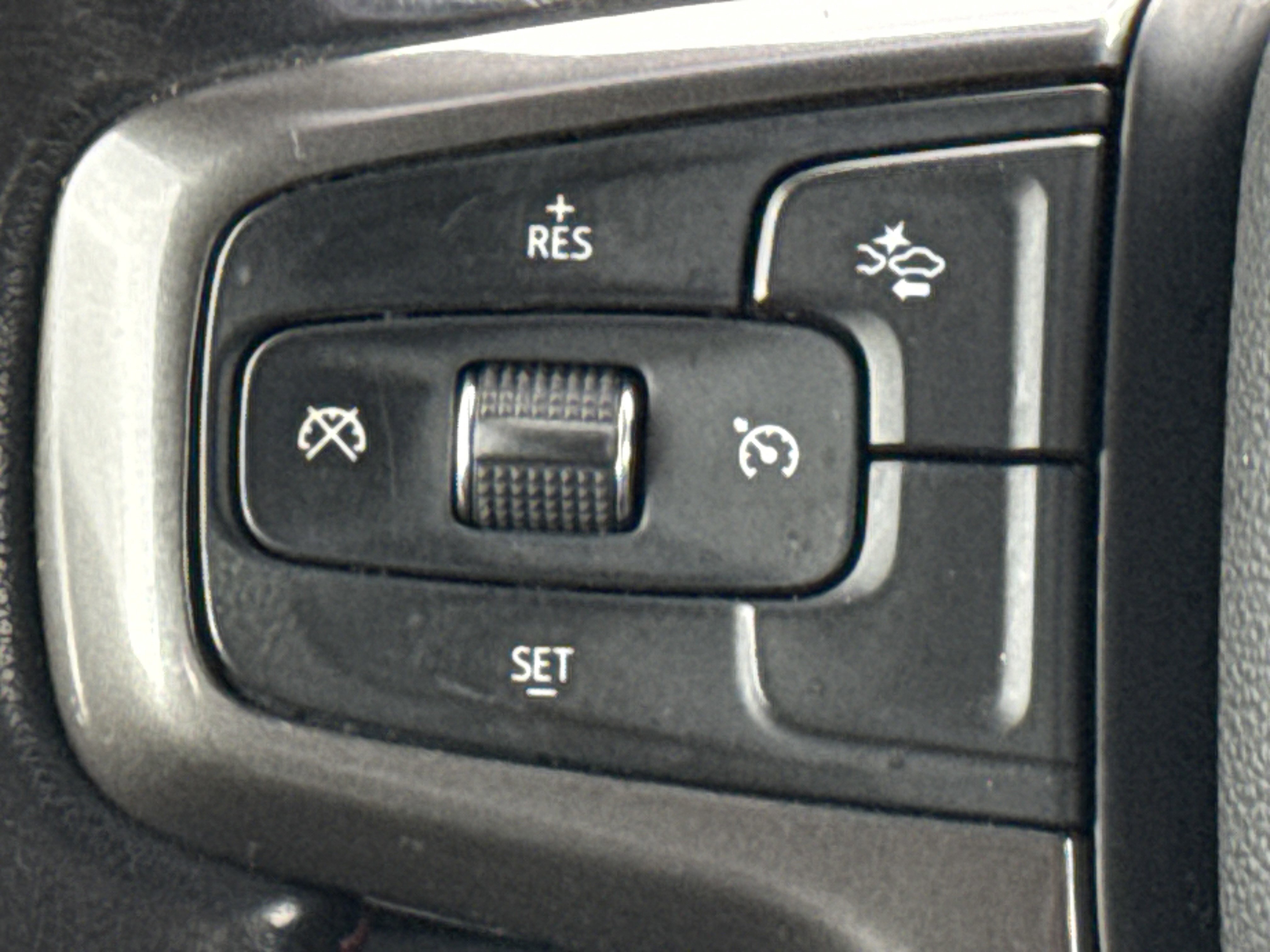 Used 2021 Chevrolet Suburban RST w/ Rear Media and Nav Package image 30