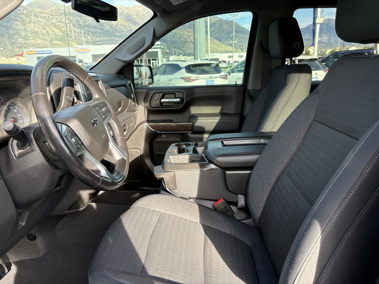 Used 2019 Chevrolet Silverado 1500 RST AWD/4WD image 18