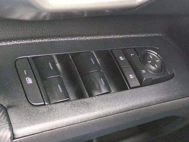 Used 2024 Toyota Tacoma TRD Off-Road image 23