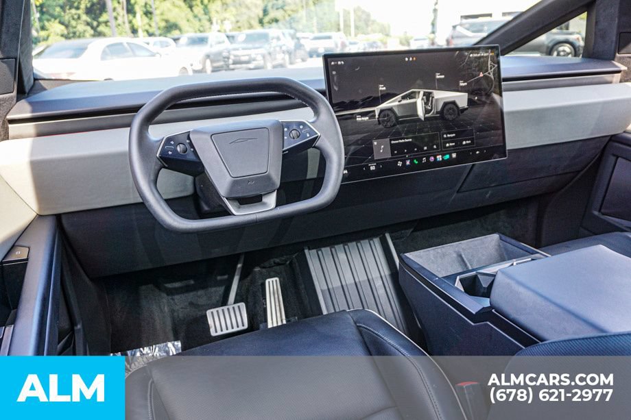 Used 2024 Tesla Cybertruck AWD Crew Cab image 28