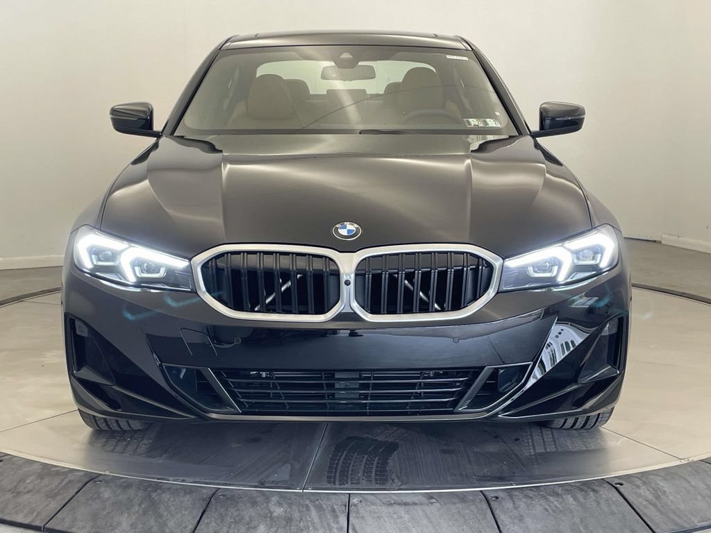New 2026 BMW 330i xDrive Sedan w/ Convenience Package AWD/4WD image 8