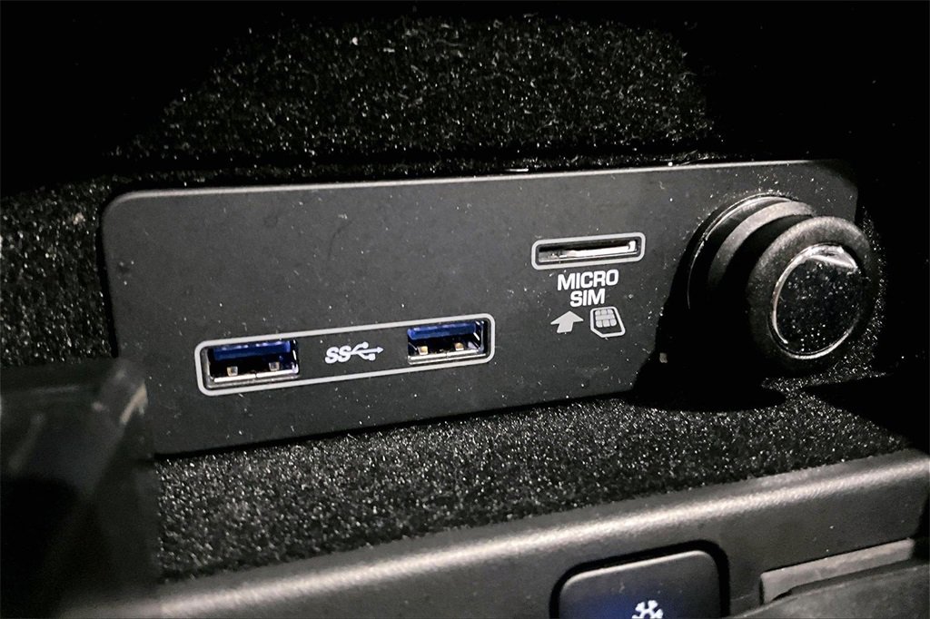 Used 2022 Land Rover Range Rover Sport HSE Dynamic image 15