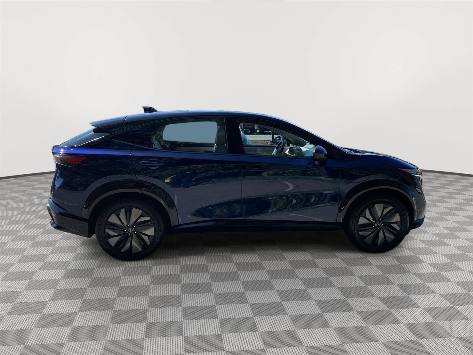 Certified 2024 Nissan Ariya AWD image 6