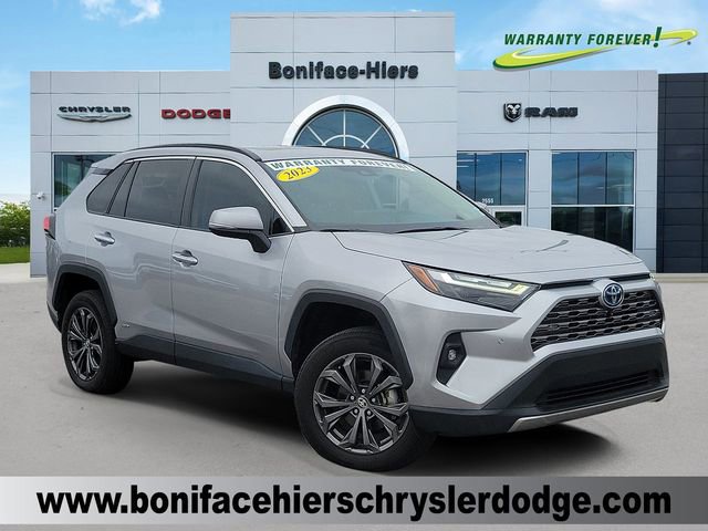 Used 2023 Toyota RAV4 Limited image 1