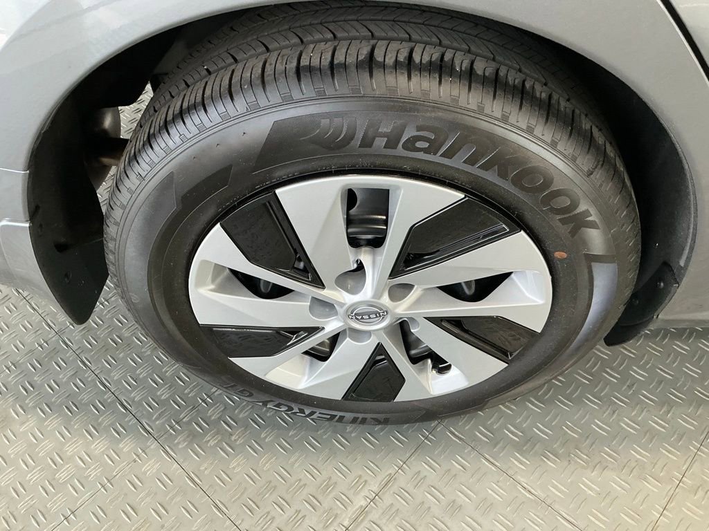 Used 2025 Nissan Altima 2.5 S FWD image 38