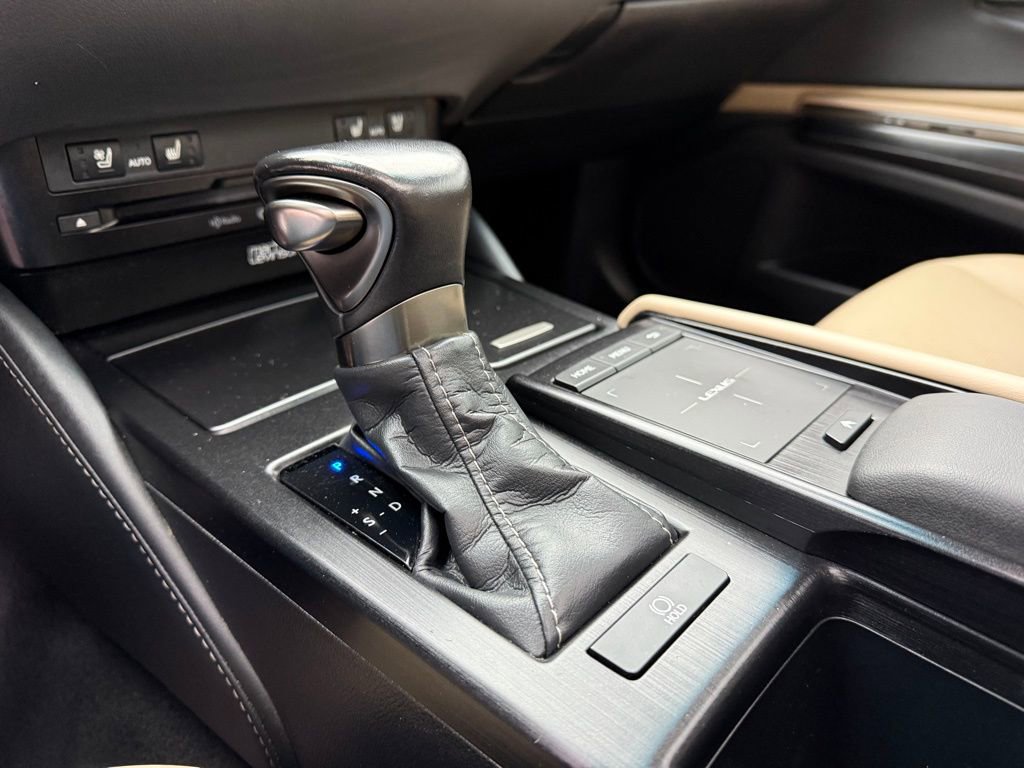 Used 2019 Lexus ES 350 w/ Premium Package image 29