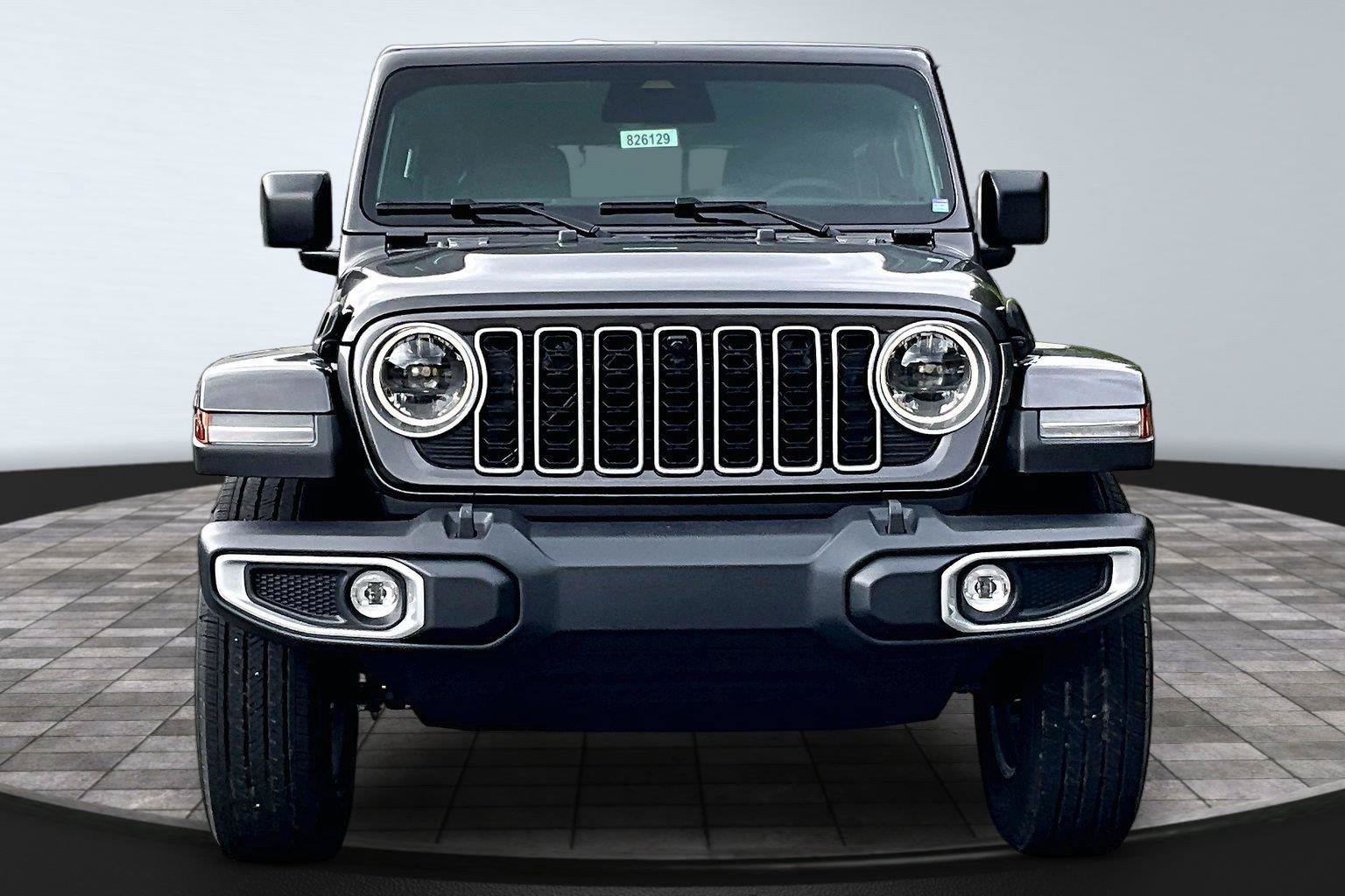 New 2026 Jeep Wrangler Unlimited Sahara AWD/4WD image 2